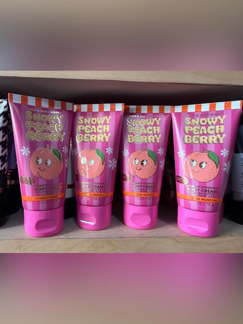 4 Bath & Body Works Snowy Peach Berry Body Cream - Hot Pink & Gold